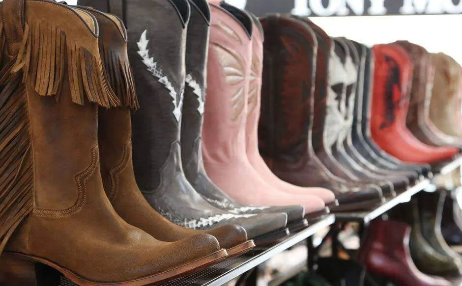 Tony-Mora Custom cowboy boots for men and women, Create your boots