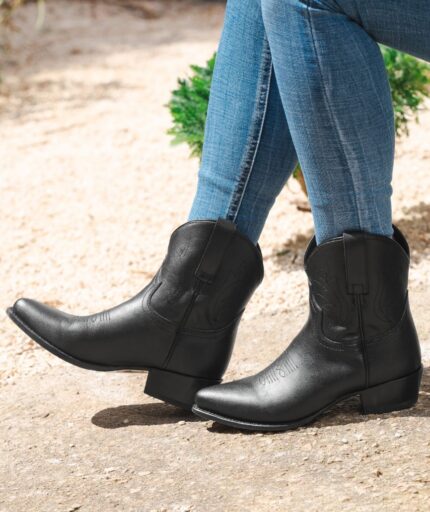 Cowboystiefel, Inicio