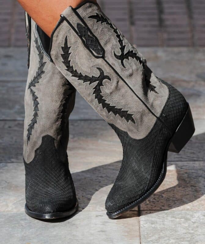 Botas cowboy negras de pitón para mujer