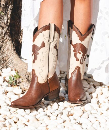 Botas Cowboy, Inicio