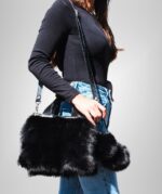 LONG HAIR BLACK RABBIT CLUTCH