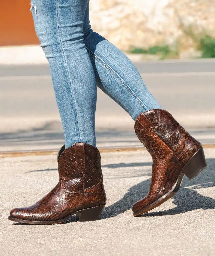 TONY MORA FOTO MODELOS Botas Cowboy de Pitรณn Marrรณn - Brown Python cowboy boots