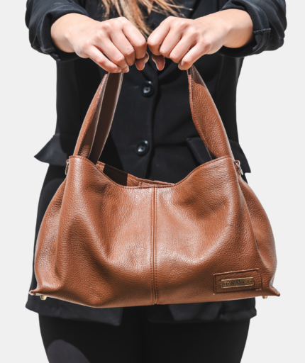 1288 CLUTCH BUGUI CUERO